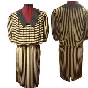 secretary style mid length dress with puffy sleeves